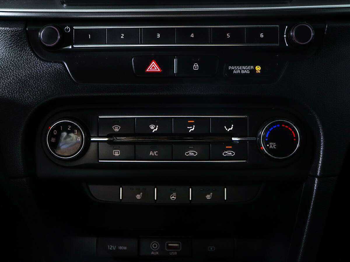 Купить Kia Ceed с пробегом. Фото: #13