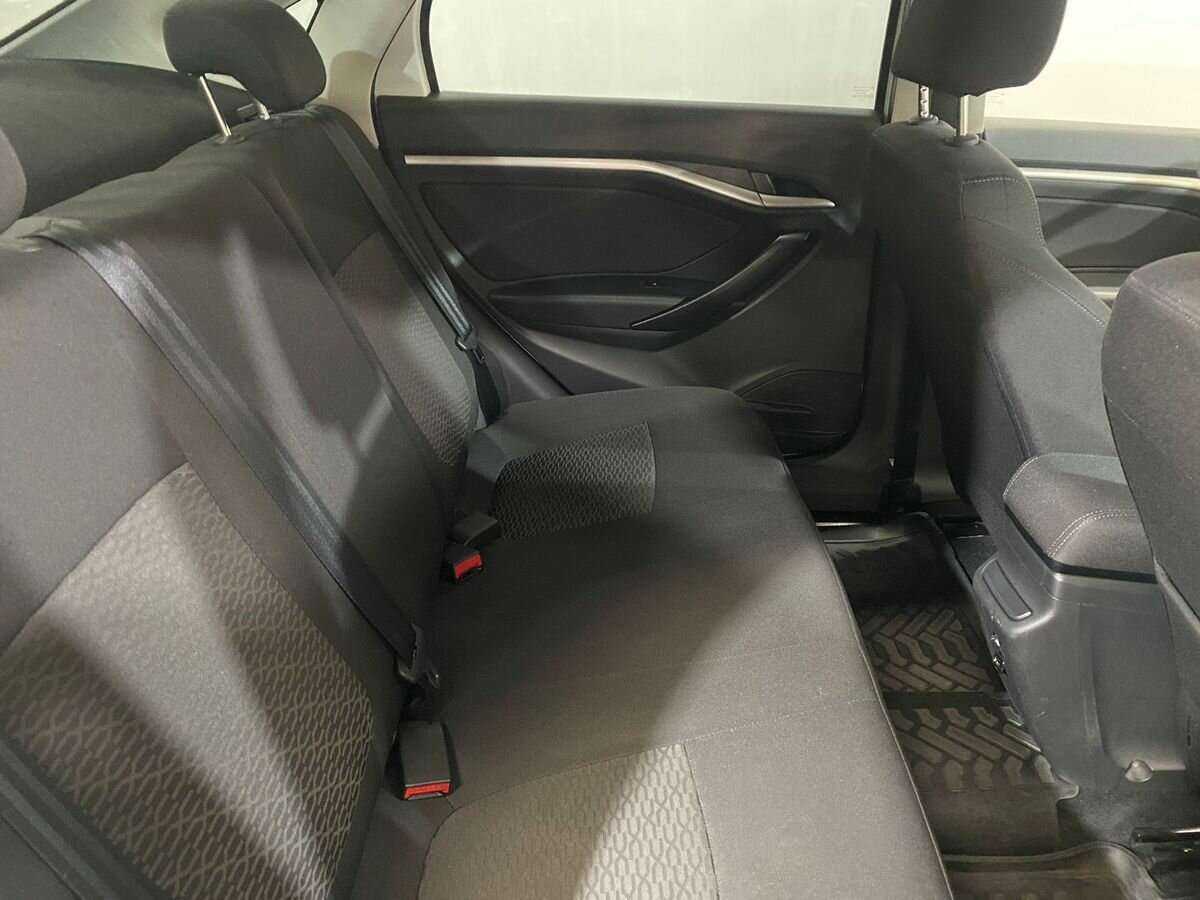 Купить Lada (ВАЗ) Vesta с пробегом. Фото: #10