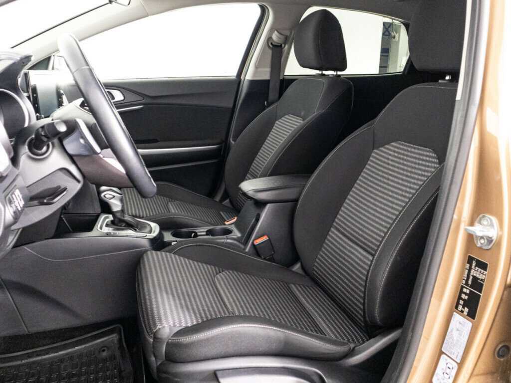 Купить Kia XCeed с пробегом. Фото: #17