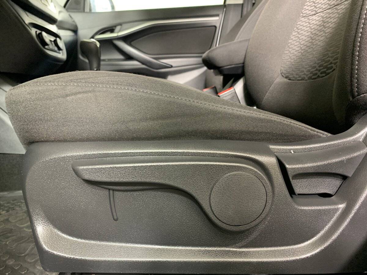 Купить Lada (ВАЗ) Vesta с пробегом. Фото: #15