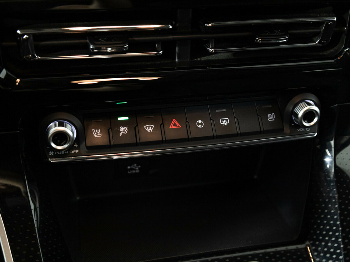 Купить Haval M6 с пробегом. Фото: #15