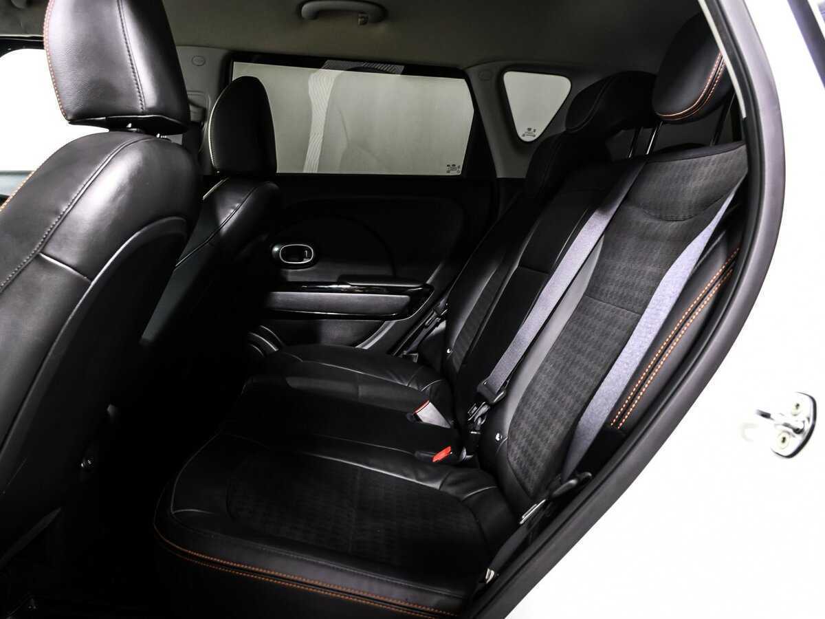 Купить Kia Soul с пробегом. Фото: #12