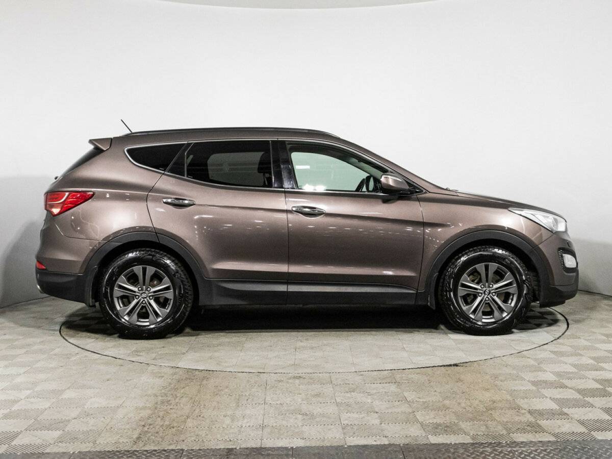 Купить Hyundai Santa Fe с пробегом. Фото: #3