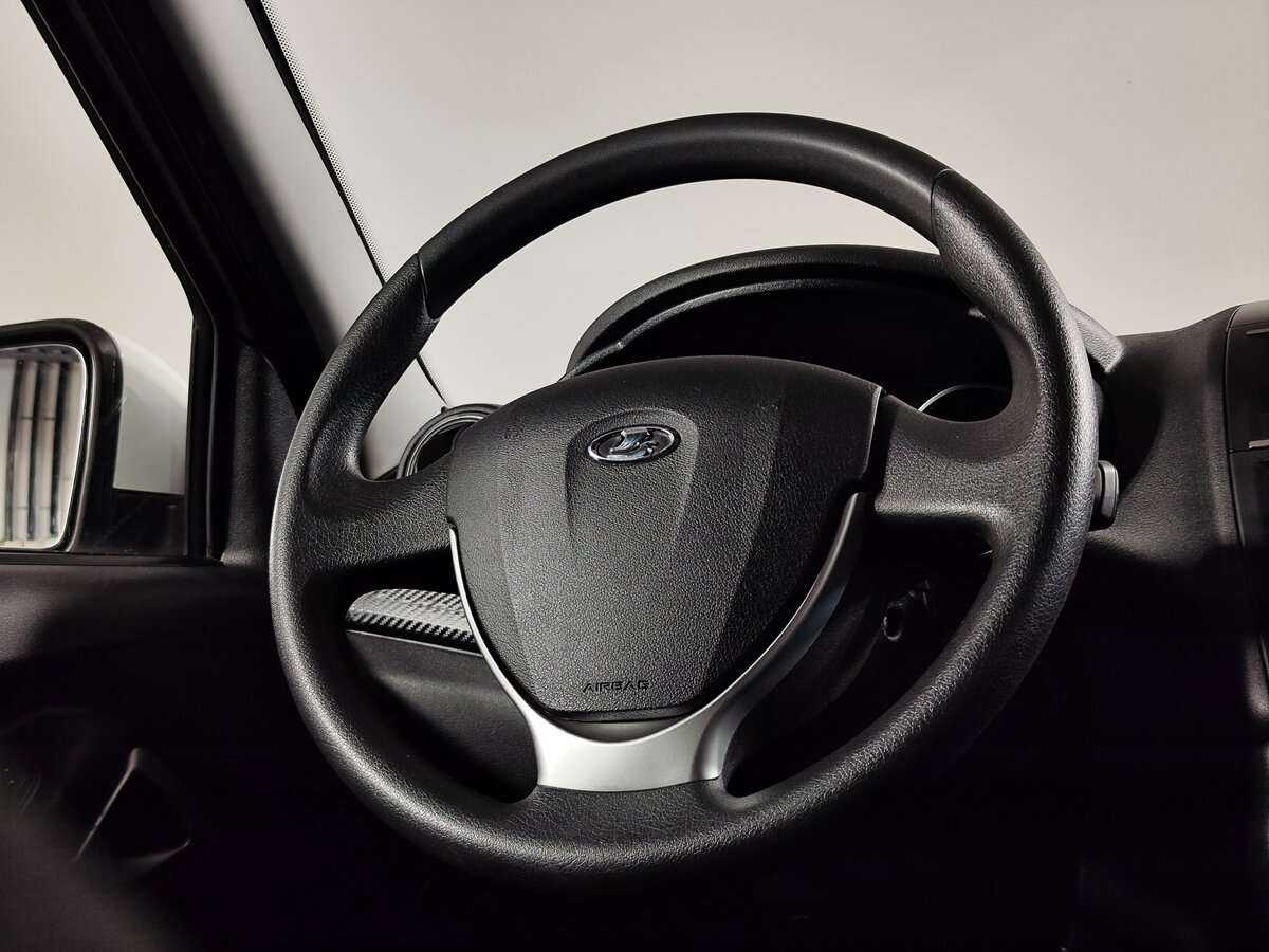 Купить Lada (ВАЗ) Granta с пробегом. Фото: #10