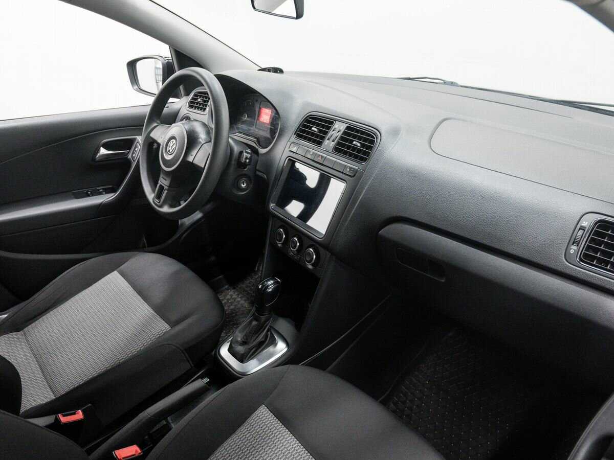 Купить Volkswagen Polo с пробегом. Фото: #7