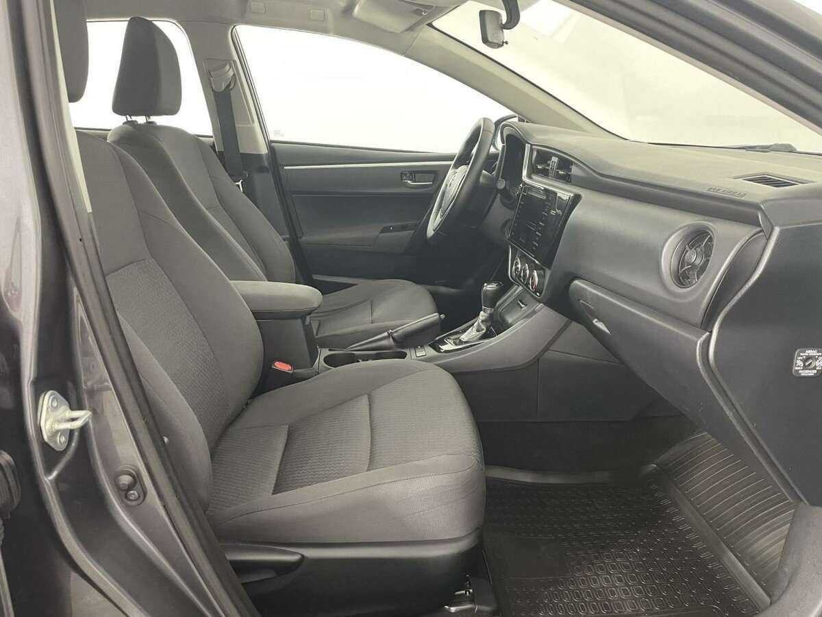 Купить Toyota Corolla с пробегом. Фото: #13