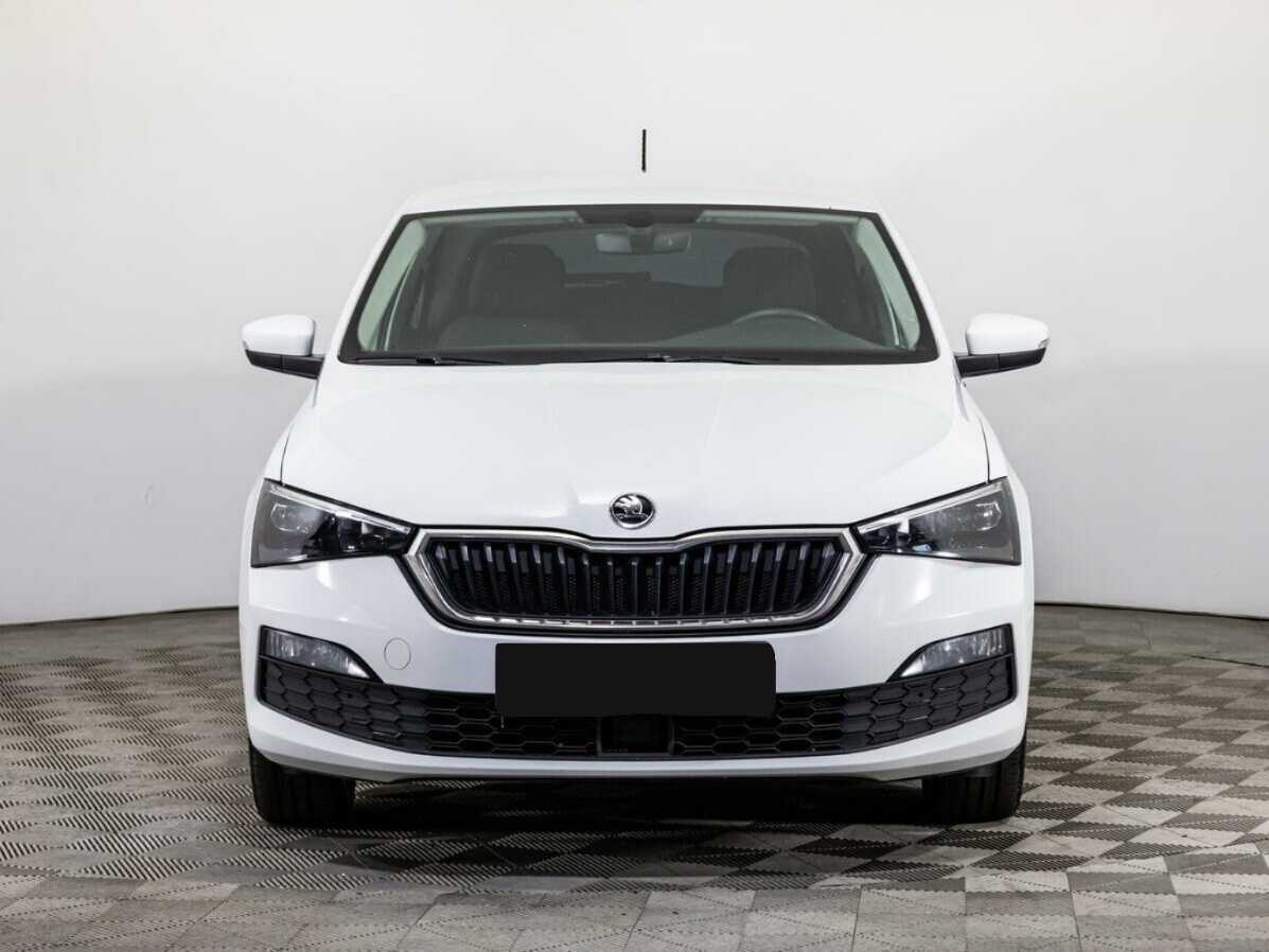 Купить Skoda Rapid с пробегом. Фото: #1