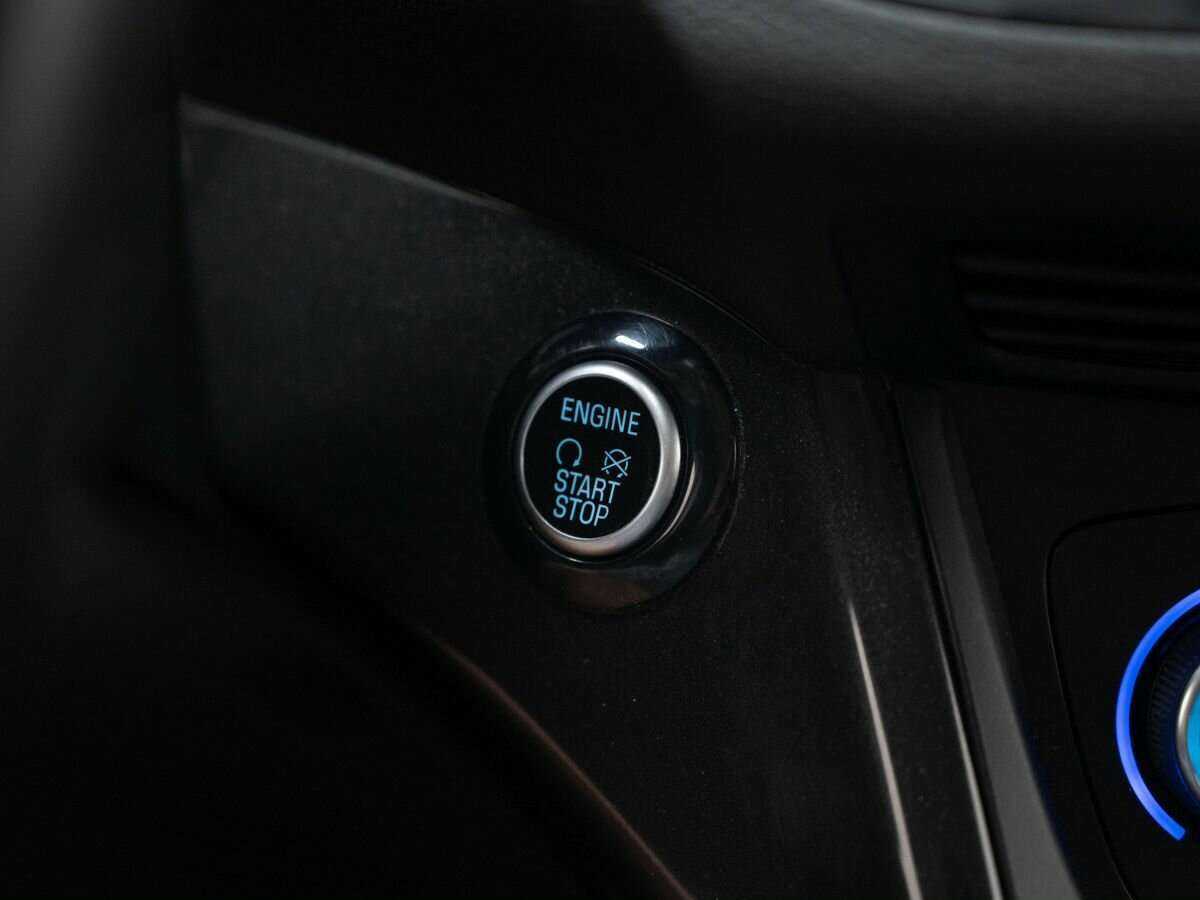 Купить Ford Kuga с пробегом. Фото: #24