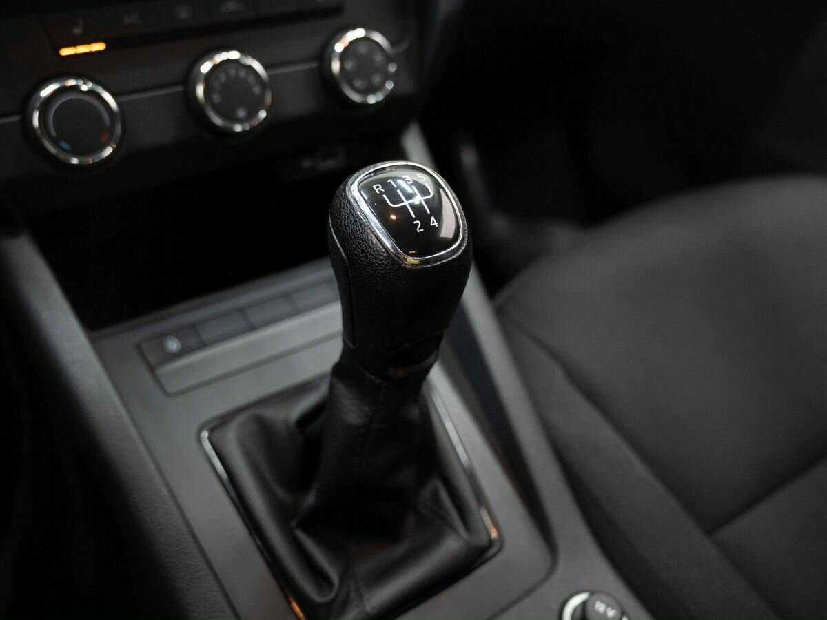 Купить Skoda Octavia с пробегом. Фото: #20