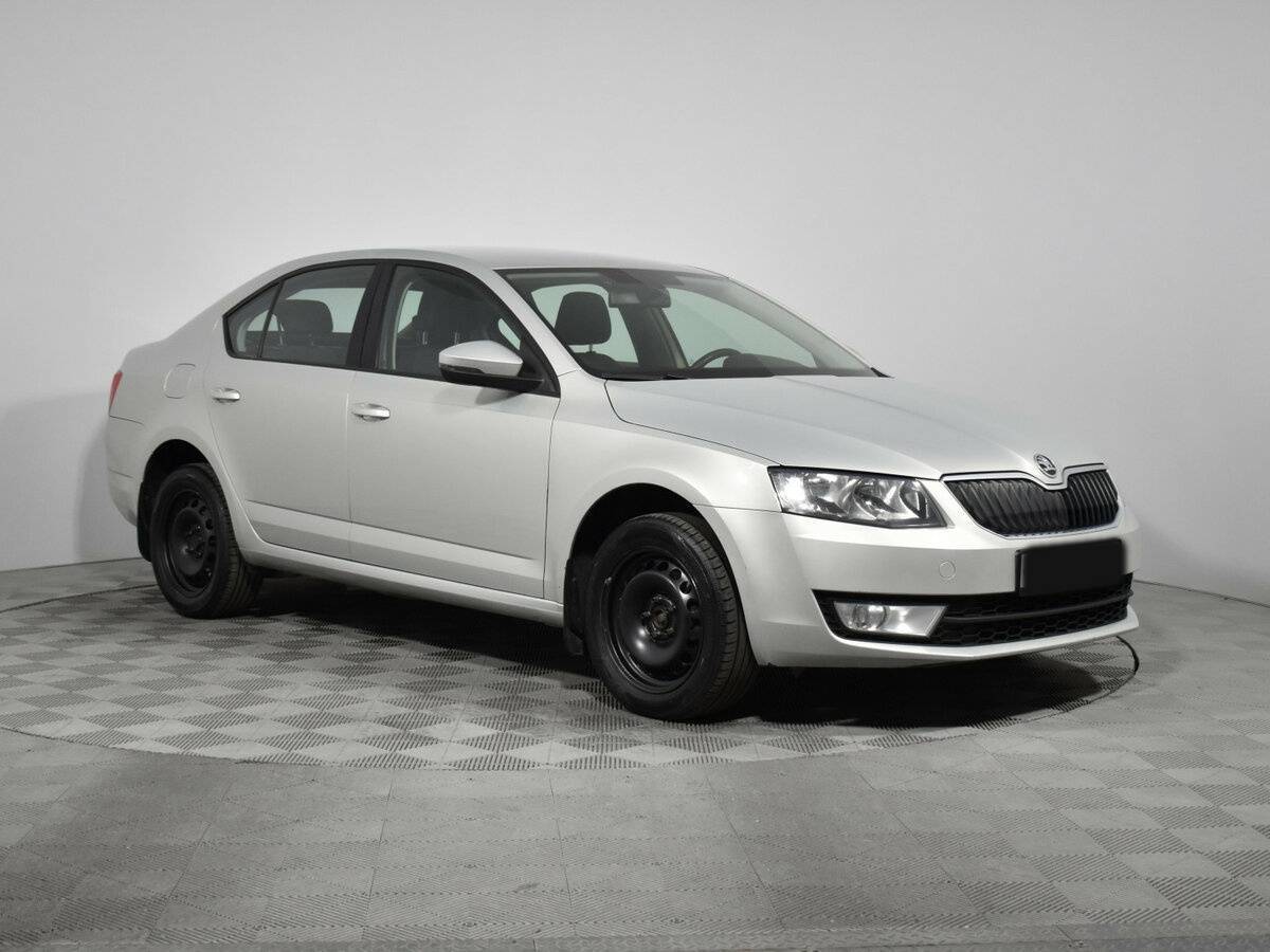 Купить Skoda Octavia с пробегом. Фото: #2