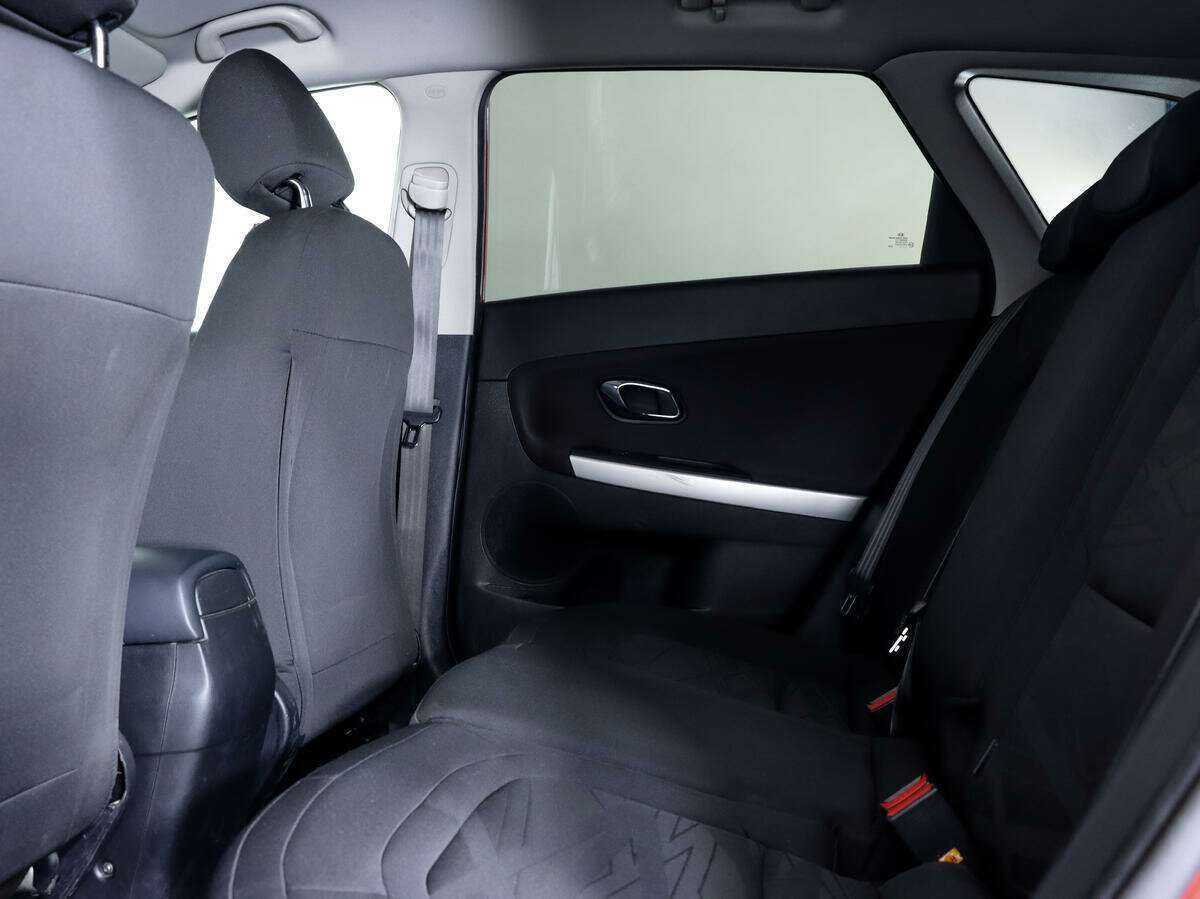 Купить Kia Ceed с пробегом. Фото: #10
