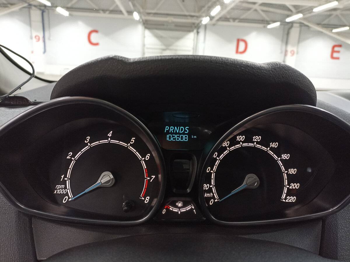 Купить Ford Fiesta с пробегом. Фото: #11