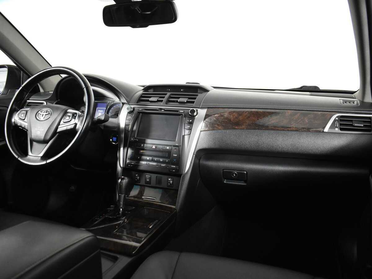 Купить Toyota Camry с пробегом. Фото: #12