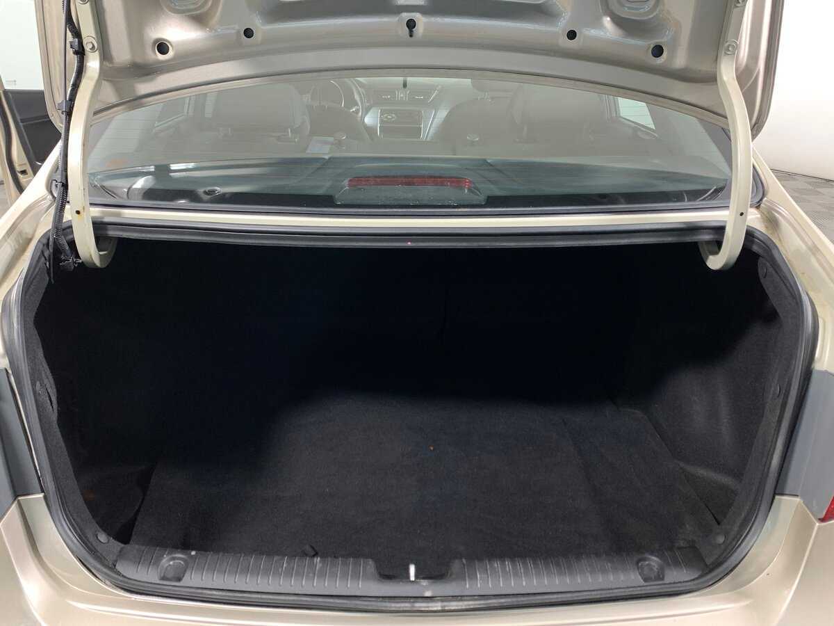 Купить Kia Rio с пробегом. Фото: #19