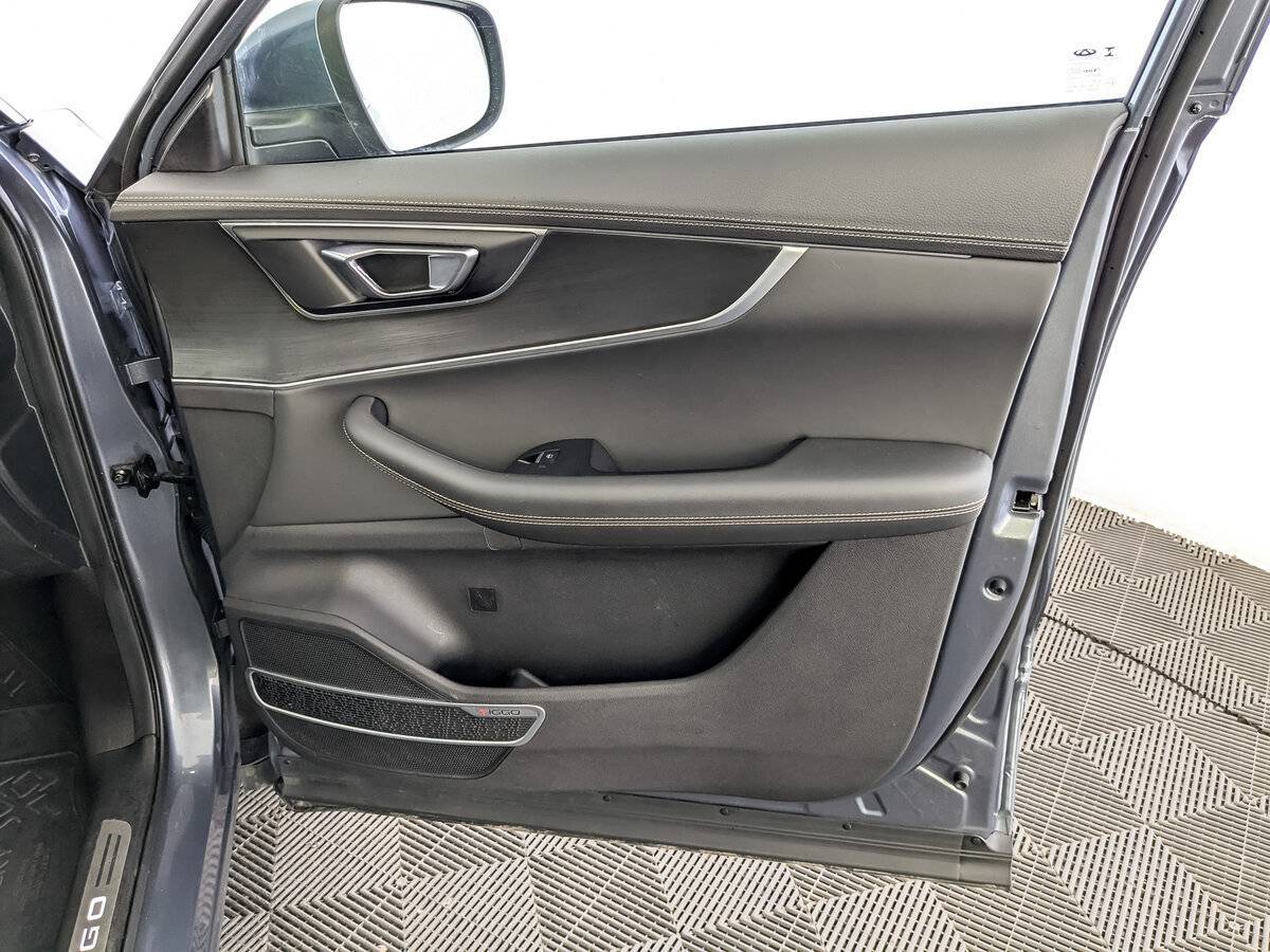 Купить Chery Tiggo 8 с пробегом. Фото: #24