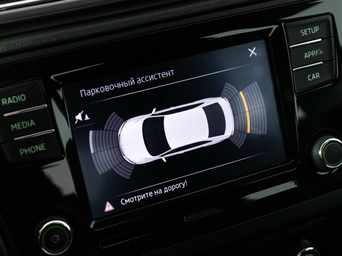 Купить Skoda Rapid с пробегом. Фото: #13