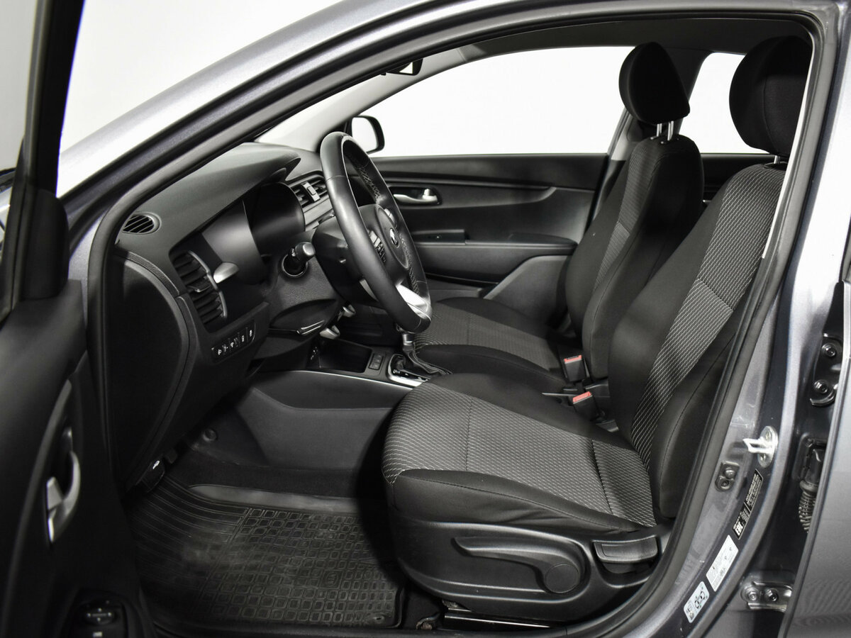 Купить Kia Rio с пробегом. Фото: #9