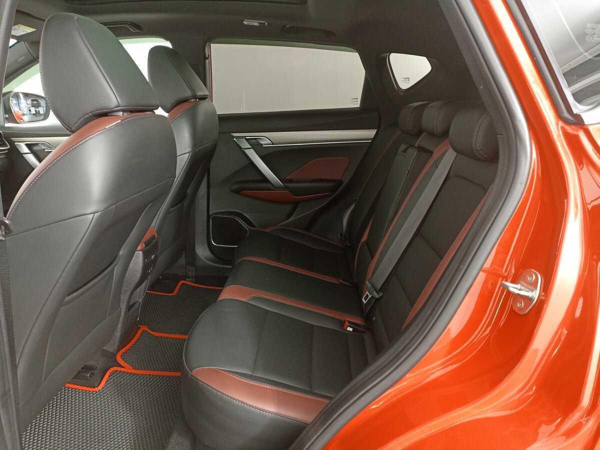 Купить Geely Coolray с пробегом. Фото: #9