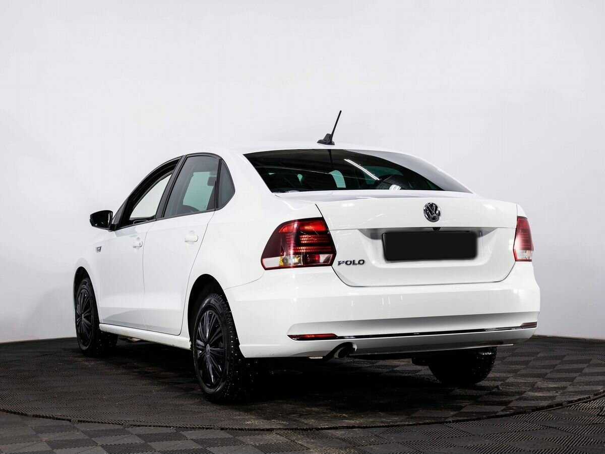 Купить Volkswagen Polo с пробегом. Фото: #3