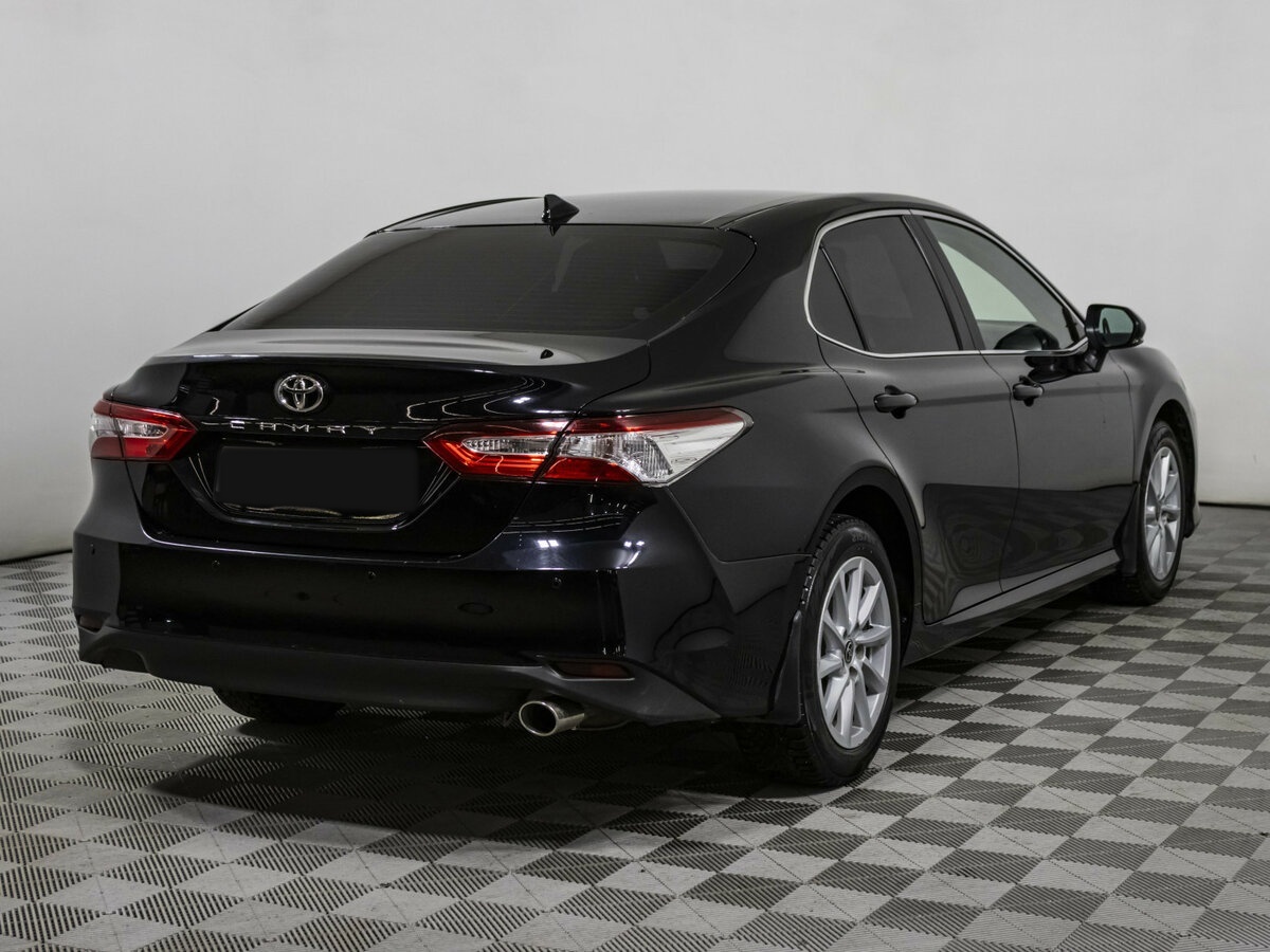 Купить Toyota Camry с пробегом. Фото: #3