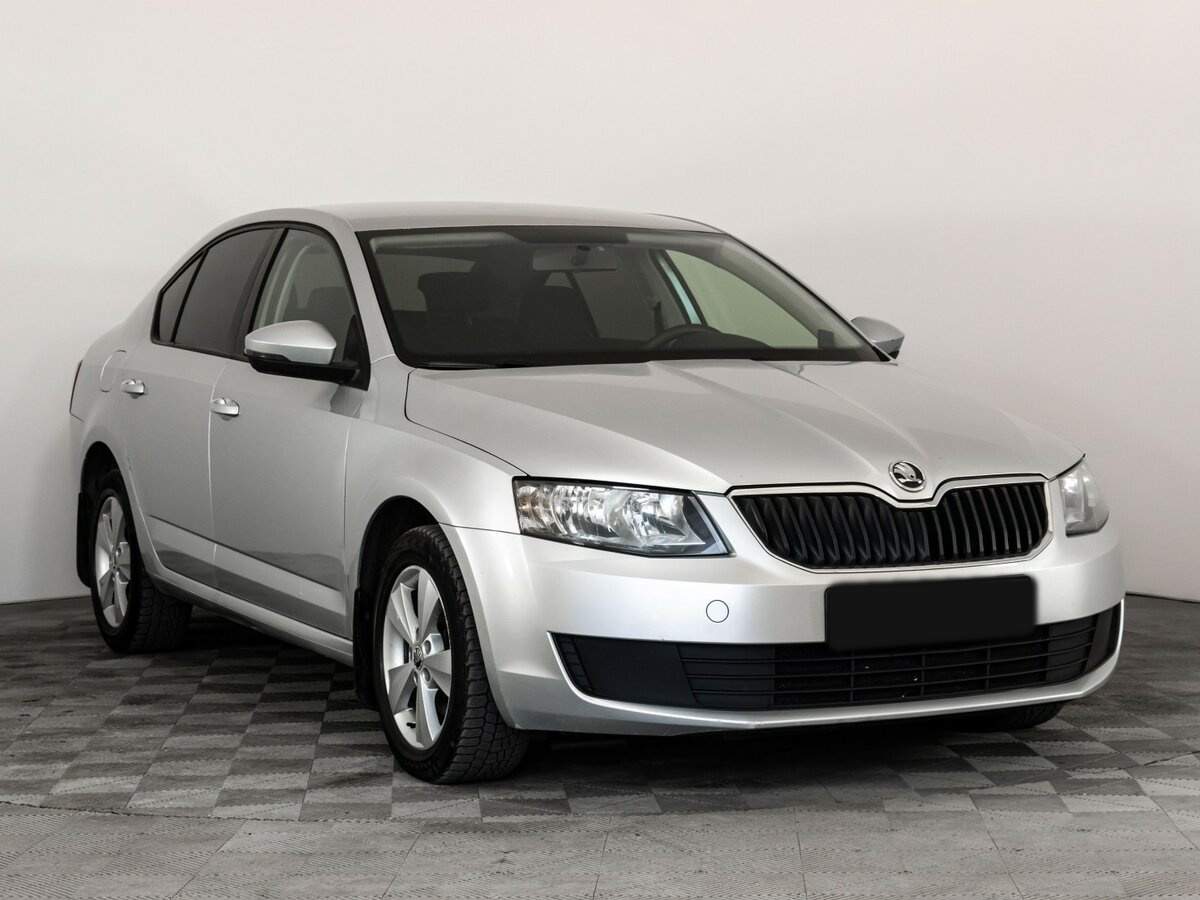 Купить Skoda Octavia с пробегом. Фото: #2