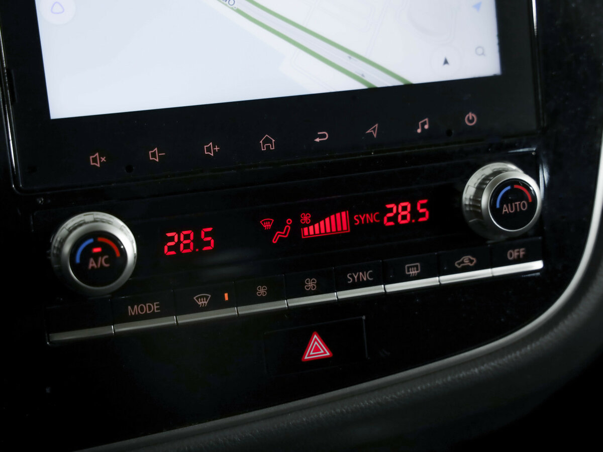 Купить Mitsubishi Outlander с пробегом. Фото: #16