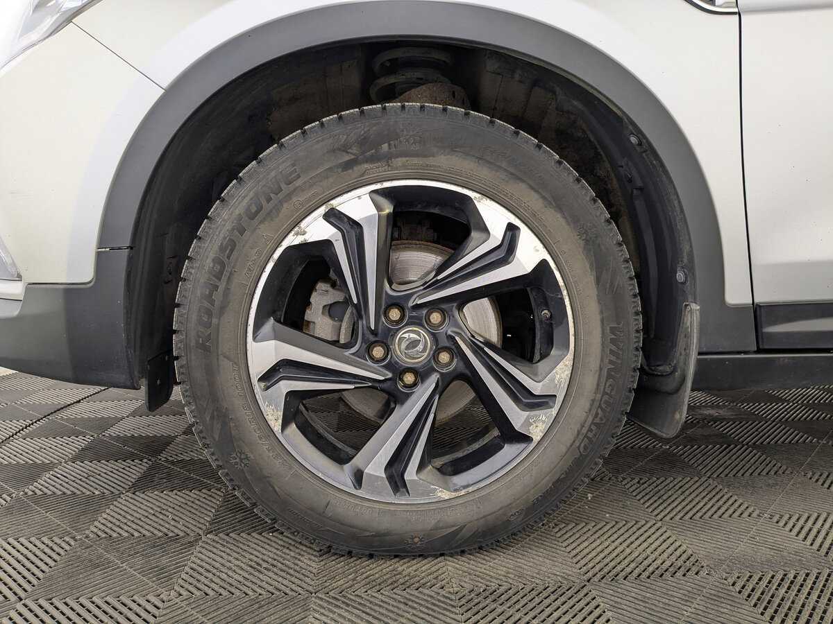 Купить Dongfeng AX7 с пробегом. Фото: #11