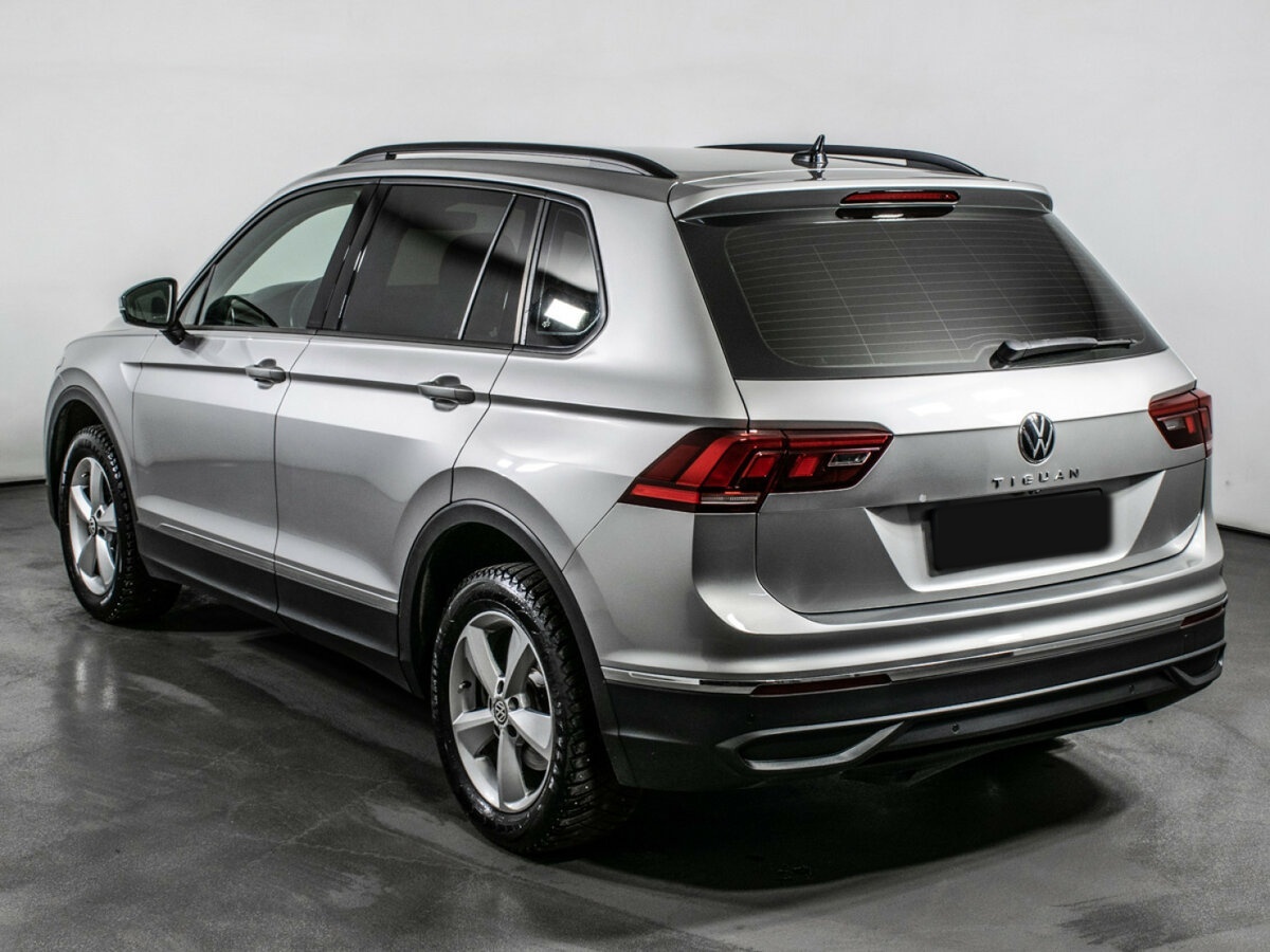 Купить Volkswagen Tiguan с пробегом. Фото: #6