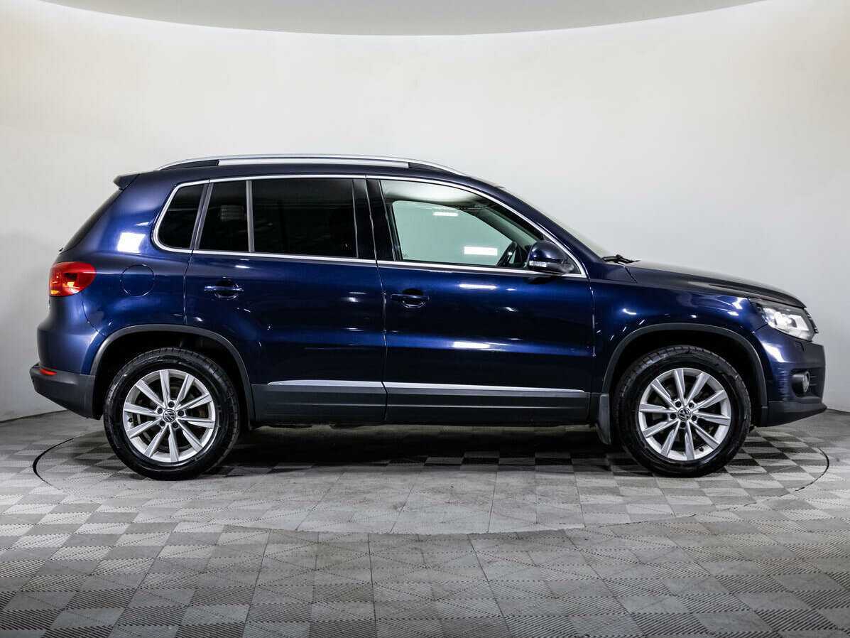 Купить Volkswagen Tiguan с пробегом. Фото: #3