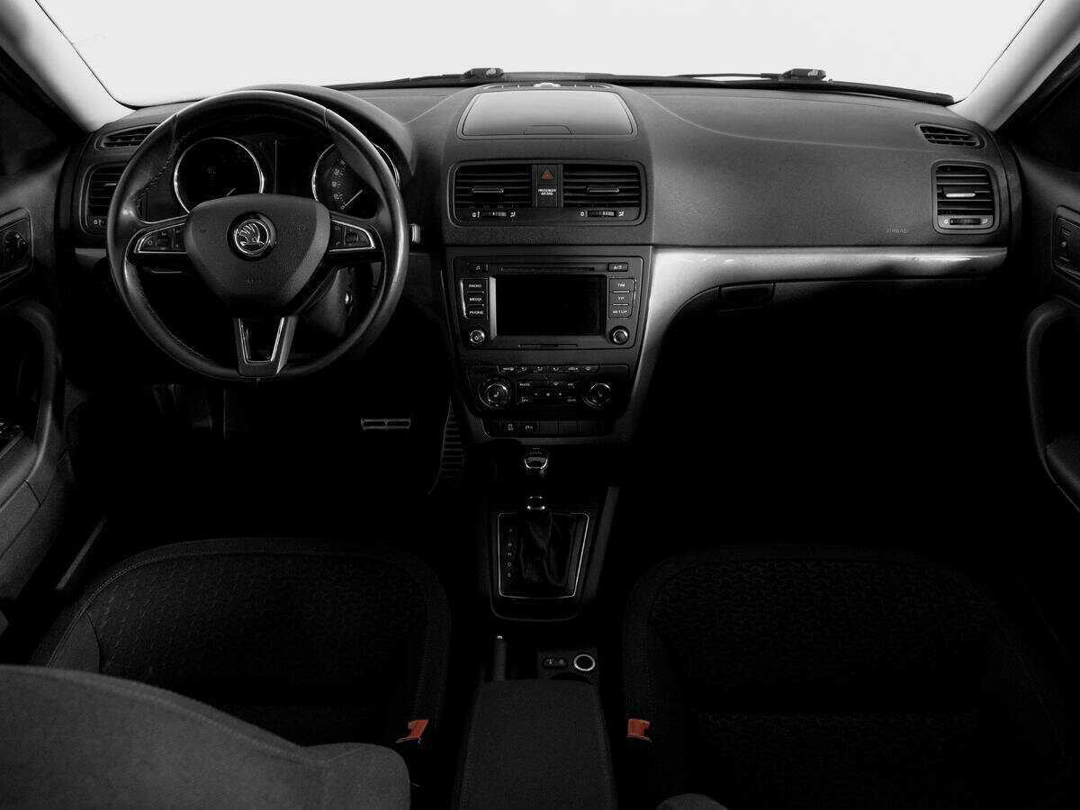 Купить Skoda Yeti с пробегом. Фото: #11