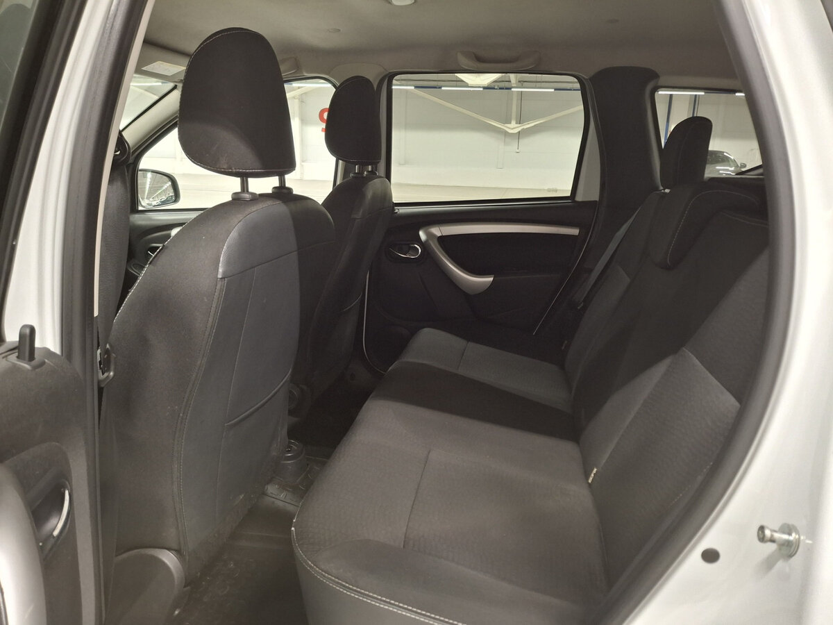 Купить Nissan Terrano с пробегом. Фото: #11