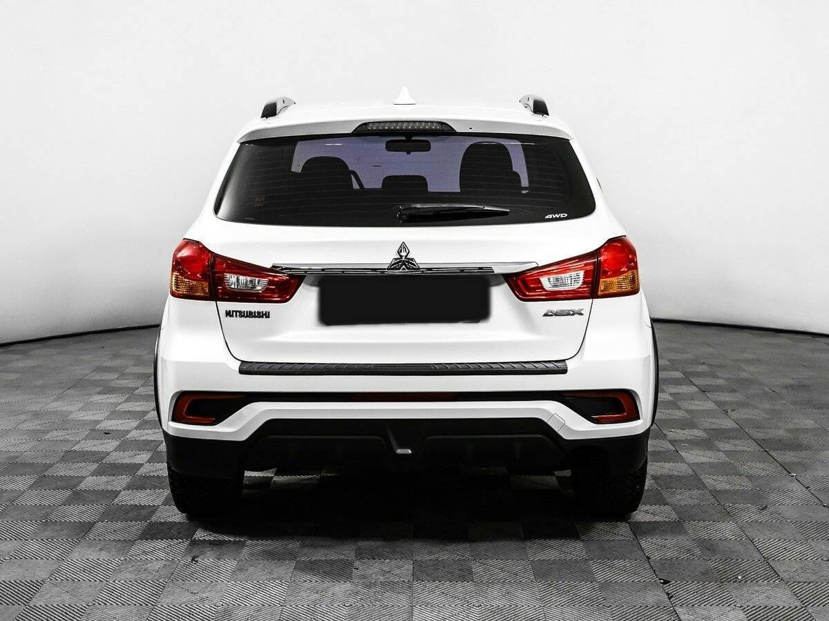 Купить Mitsubishi ASX с пробегом. Фото: #5