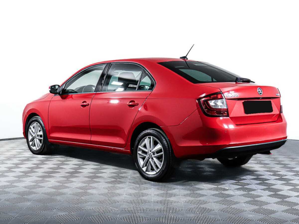 Купить Skoda Rapid с пробегом. Фото: #6