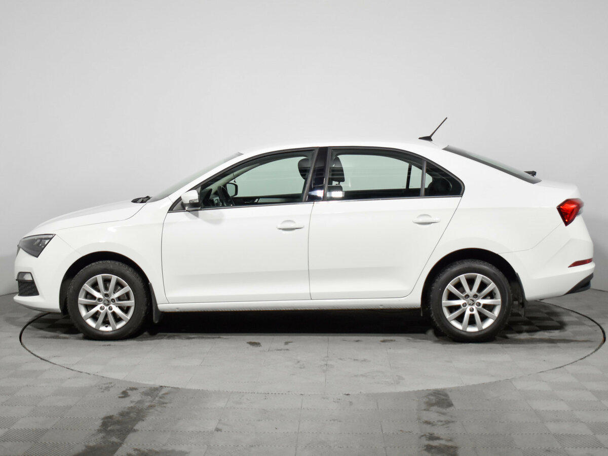 Купить Skoda Rapid с пробегом. Фото: #7