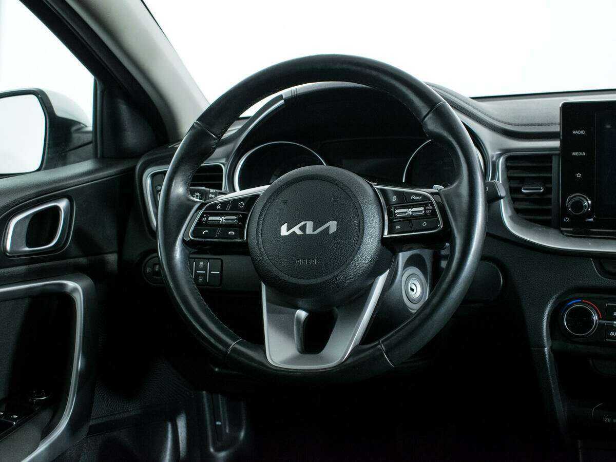 Купить Kia XCeed с пробегом. Фото: #13
