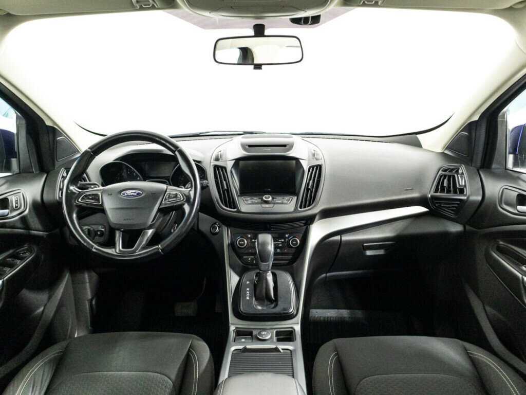 Купить Ford Kuga с пробегом. Фото: #12