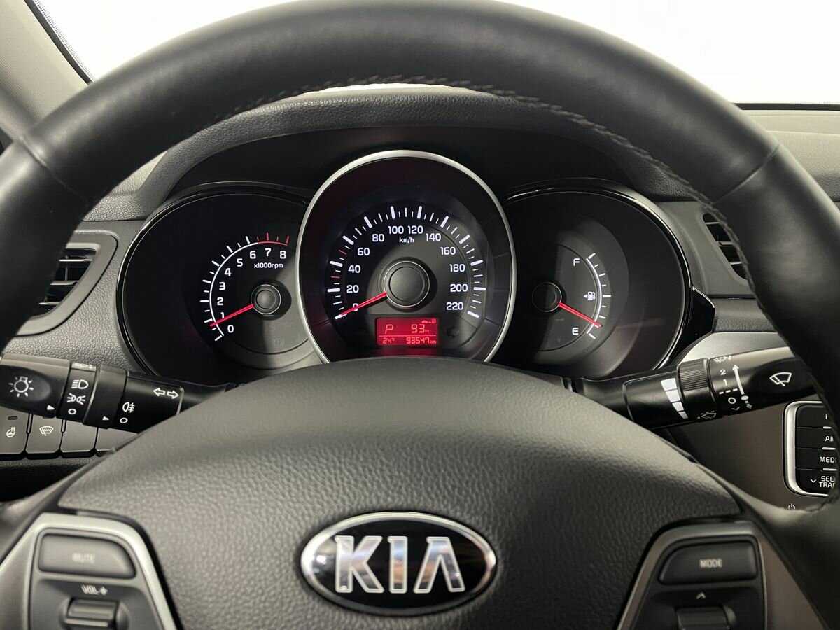 Купить Kia Rio с пробегом. Фото: #9