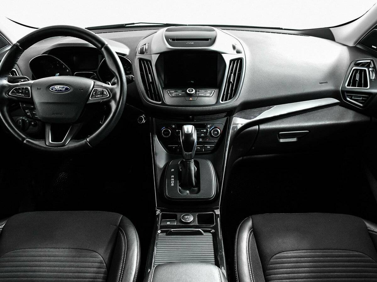 Купить Ford Kuga с пробегом. Фото: #10