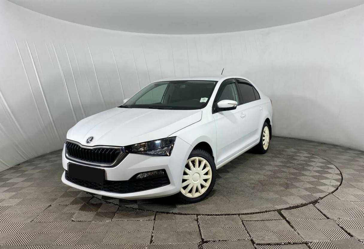 Купить Skoda Rapid с пробегом. Фото: #0