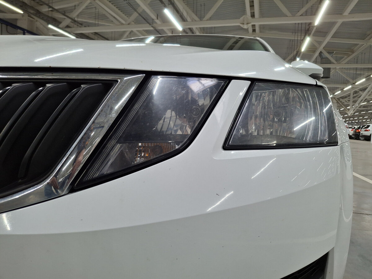 Купить Skoda Octavia с пробегом. Фото: #16