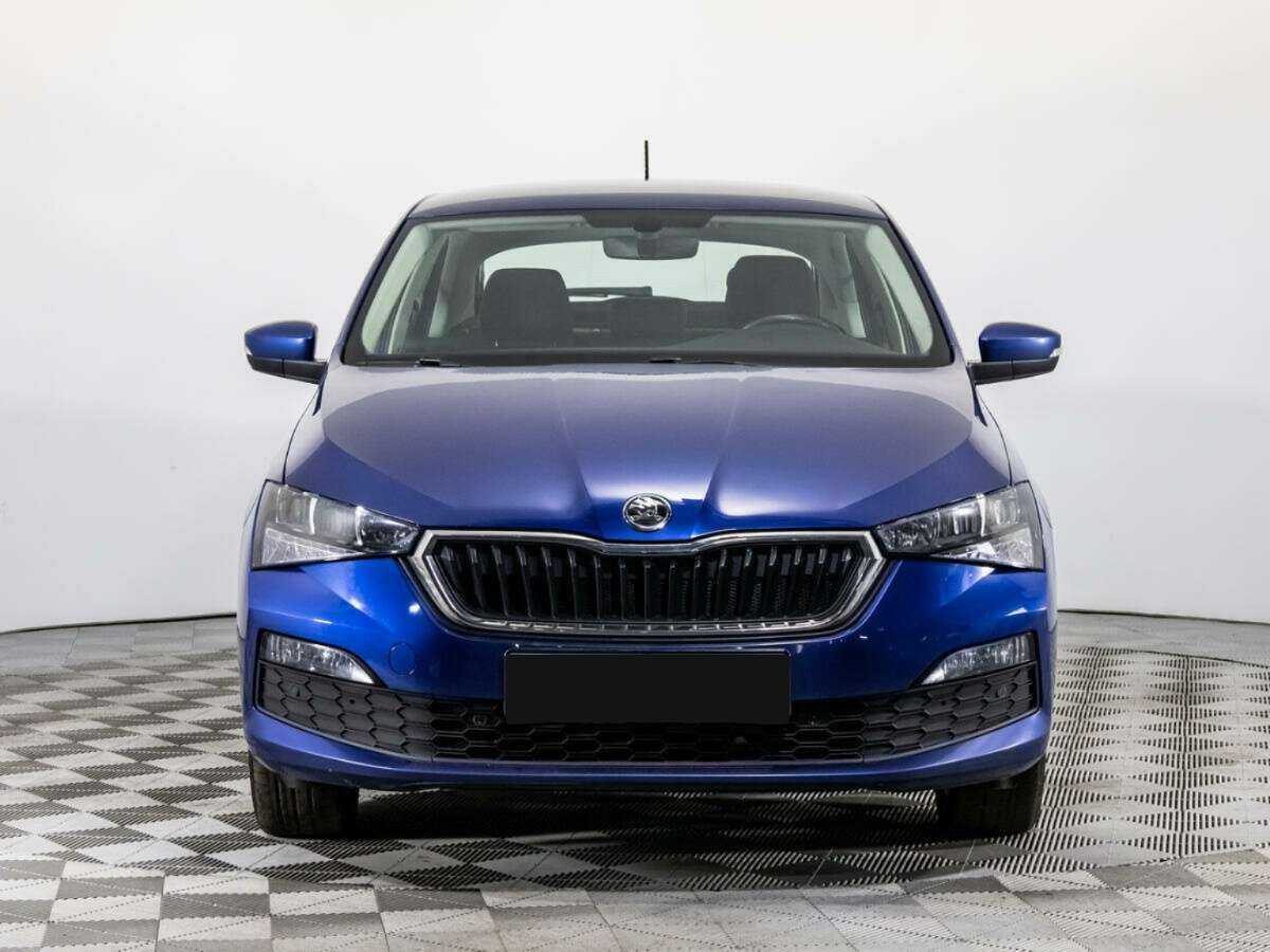 Купить Skoda Rapid с пробегом. Фото: #1