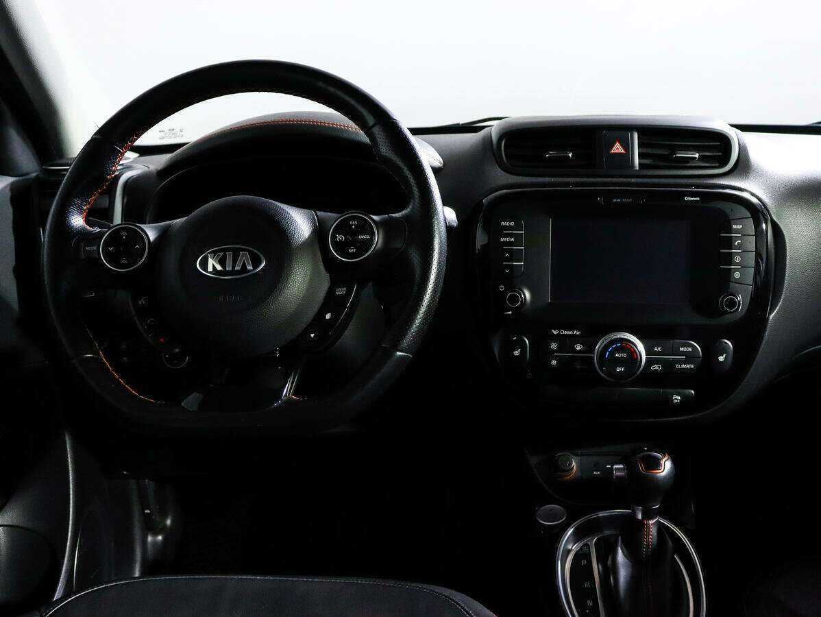 Купить Kia Soul с пробегом. Фото: #11