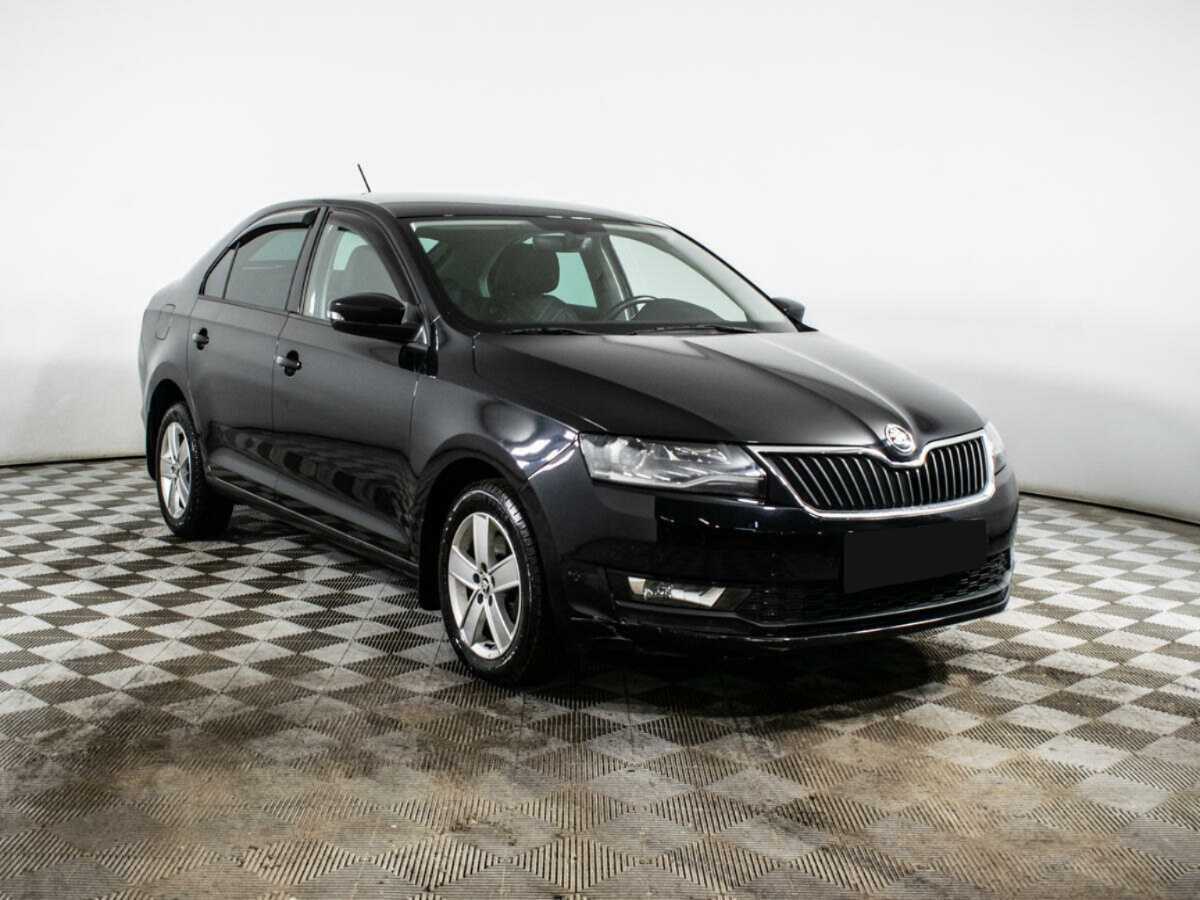 Купить Skoda Rapid с пробегом. Фото: #2