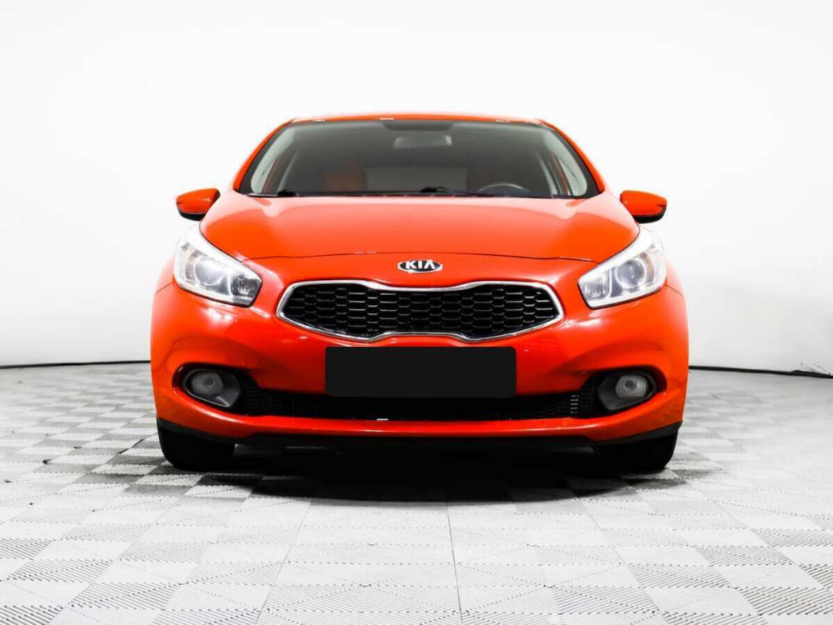 Купить Kia Ceed с пробегом. Фото: #1
