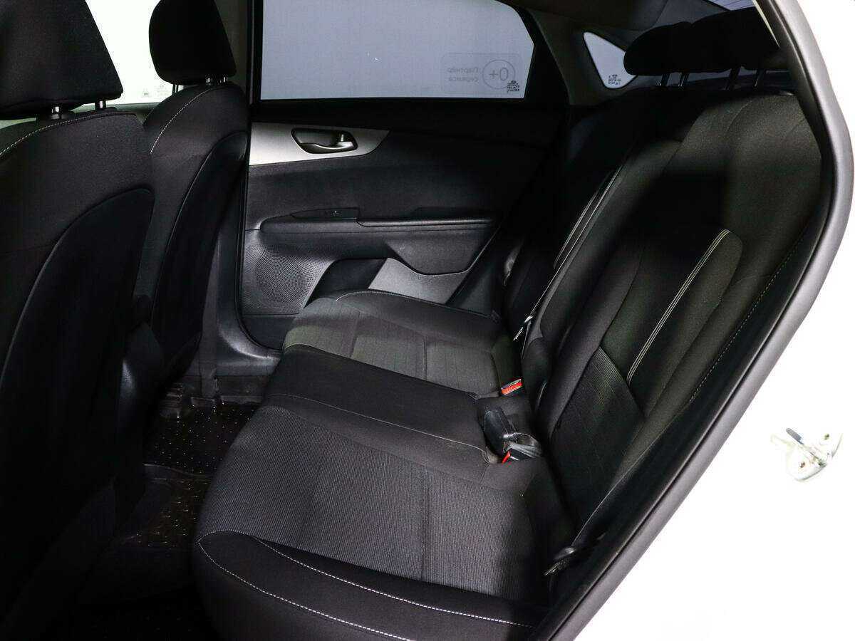 Купить Kia Cerato с пробегом. Фото: #7
