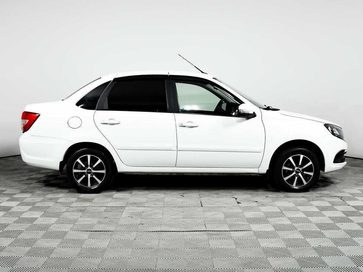 Купить Lada (ВАЗ) Granta с пробегом. Фото: #3