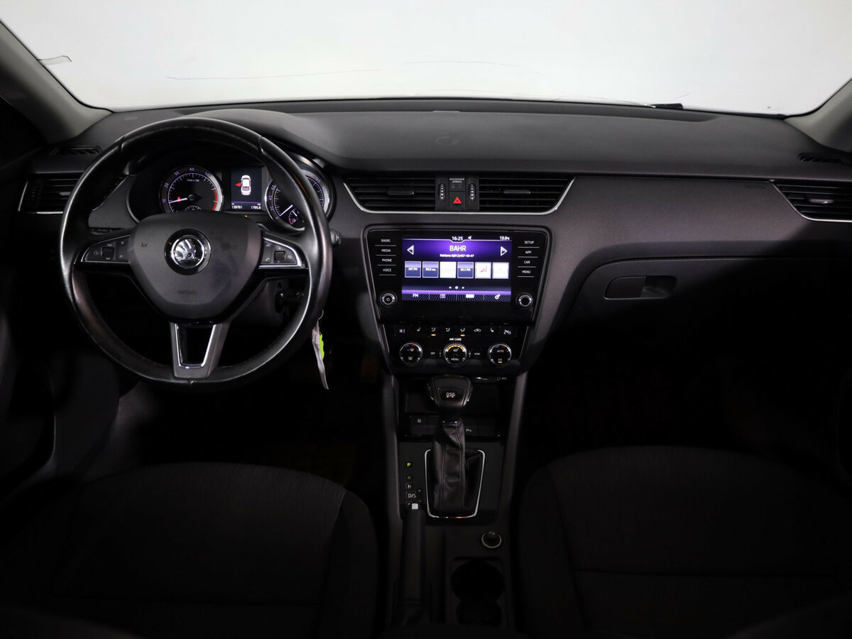 Купить Skoda Octavia с пробегом. Фото: #5