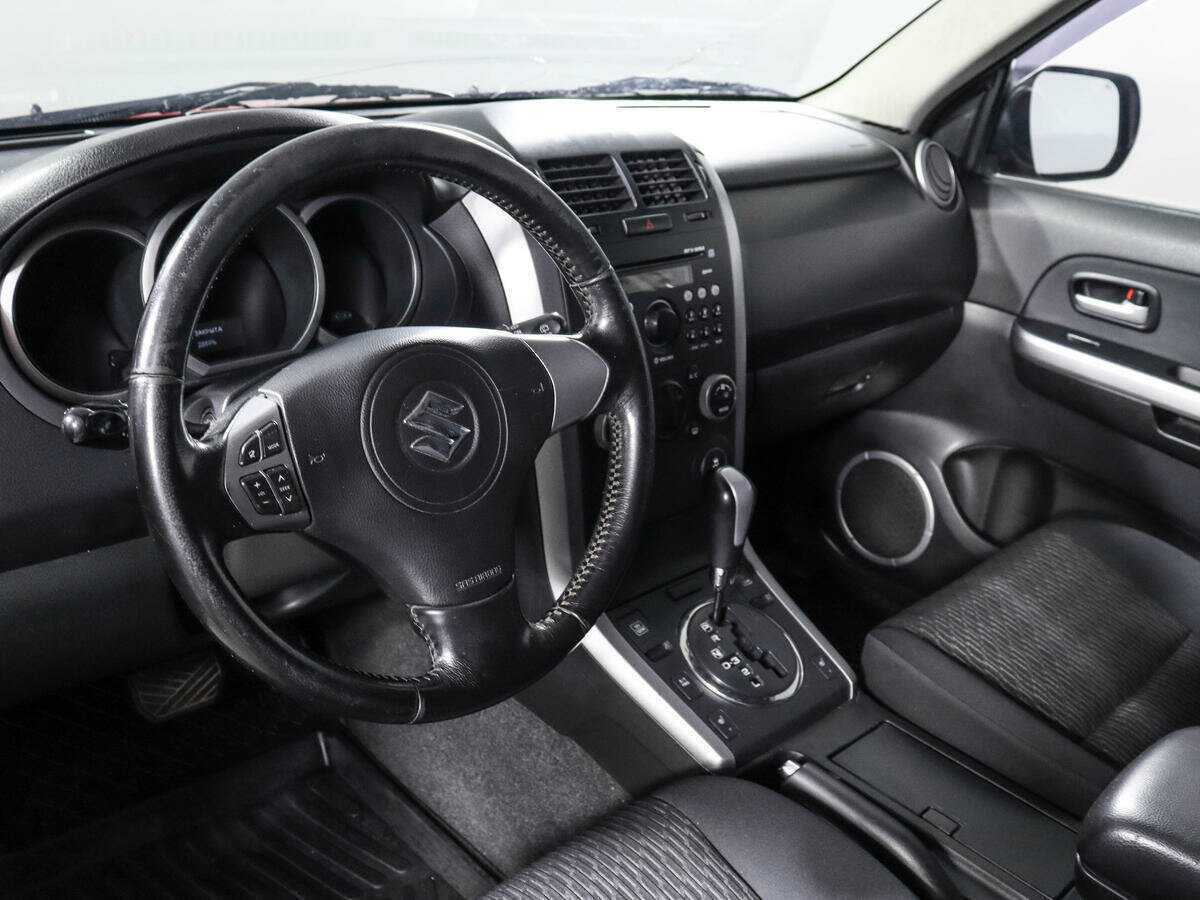 Купить Suzuki Grand Vitara с пробегом. Фото: #12