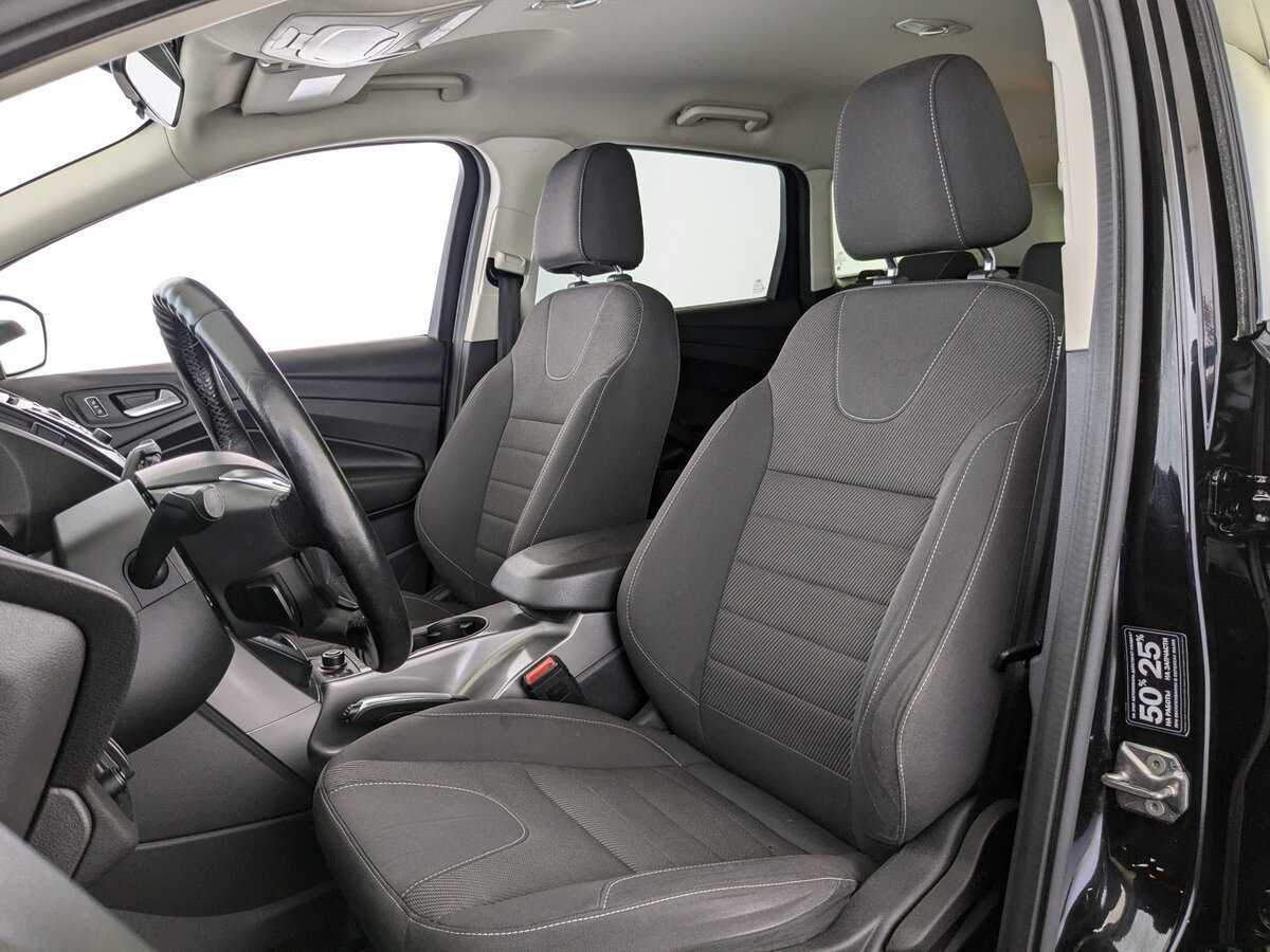 Купить Ford Kuga с пробегом. Фото: #15
