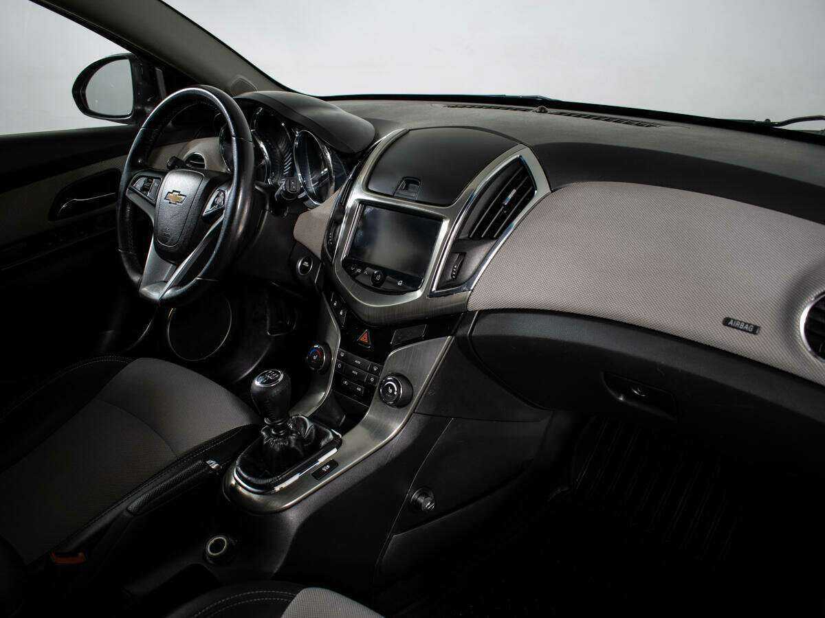Купить Chevrolet Cruze с пробегом. Фото: #6